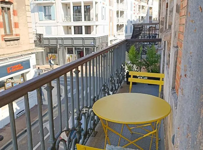 Lägenhet T3 Moderne Ultra Centre *